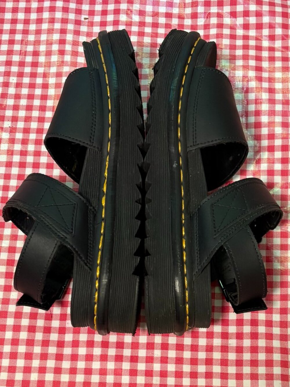 Doc Martens Black Voss Hydro Yellow Welt Stitching Sandals Size 7 - Picture 4 of 10